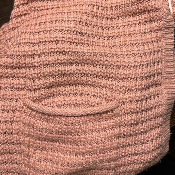 Pink Rose Cardigan with Pockets and Cable Knit Back - Picture 4 of 5